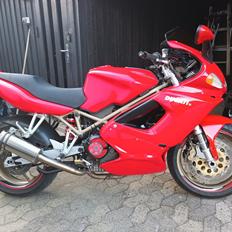 Ducati st4