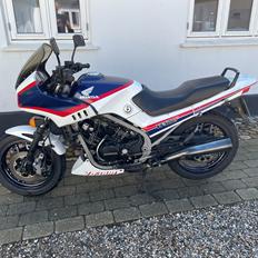 Honda VF500