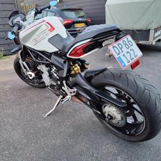MV Agusta Brutale 800 Dragster