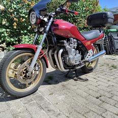 Yamaha XJ900