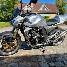 Kawasaki Z1000