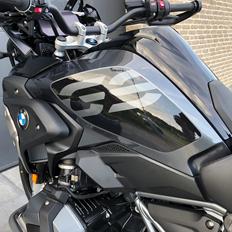 BMW TRIPLE BLACK R1250 GS
