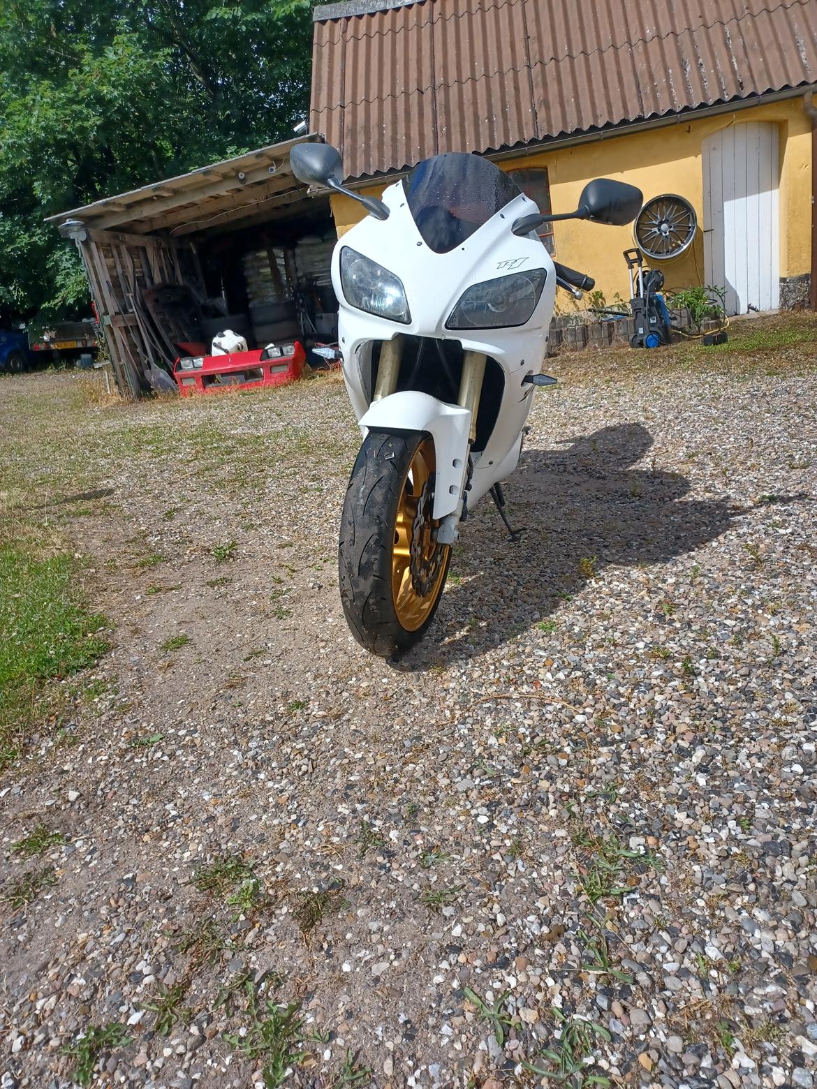 Yamaha Yzf r1 billede 5