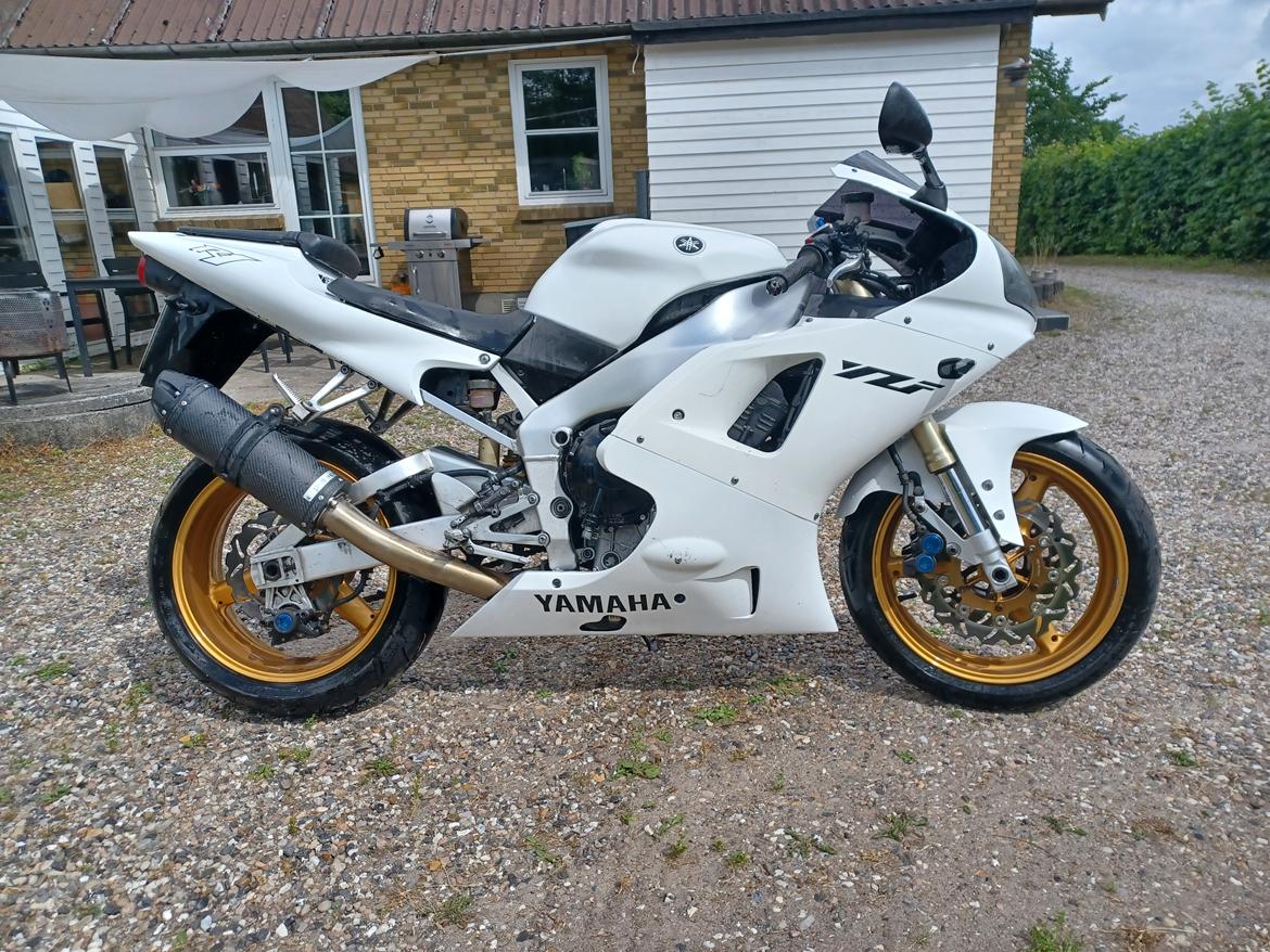 Yamaha Yzf r1 billede 6