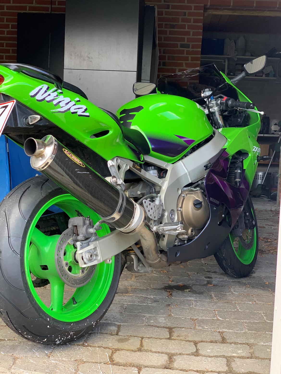 Kawasaki Zx9r billede 1