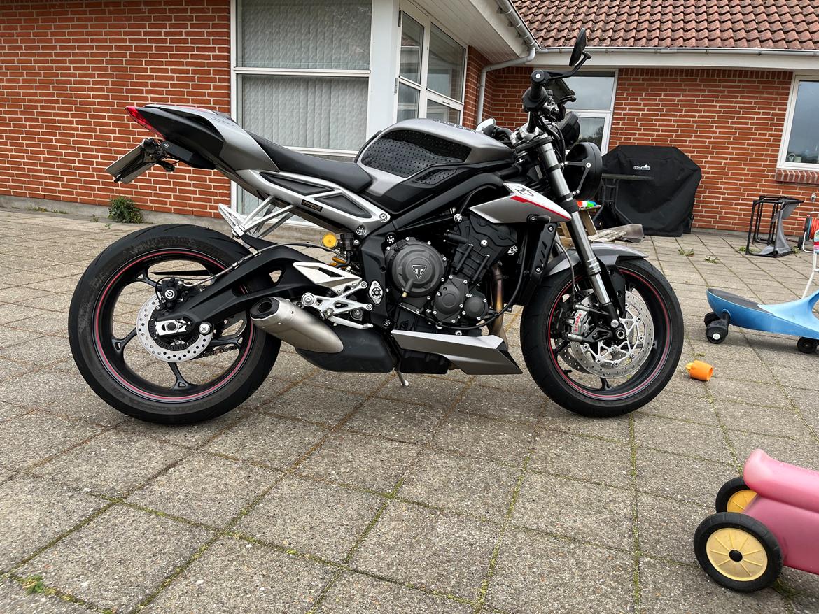 Triumph Street Triple 765 RS billede 2