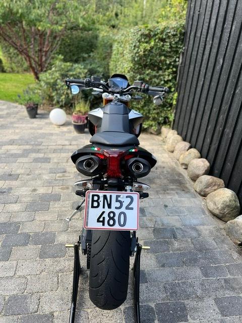 Aprilia Dorsoduro 900 billede 4