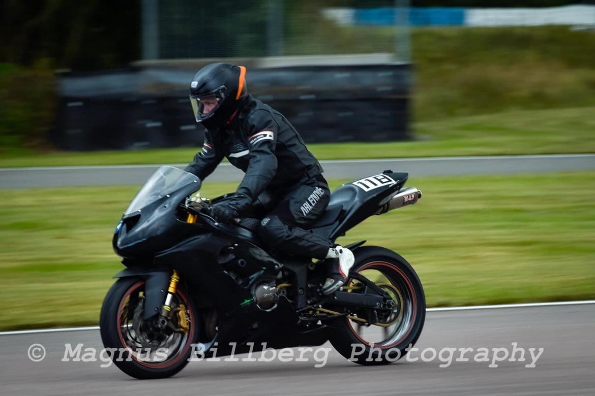 Kawasaki ZX6R 636 C. Banecykel regn. SOLGT  - Sturup. Som den så ud da jeg overtog den. billede 3