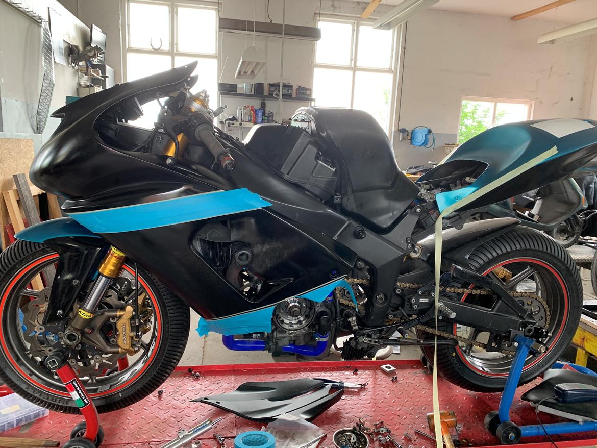 Kawasaki ZX6R 636 C. Banecykel regn. SOLGT  billede 4