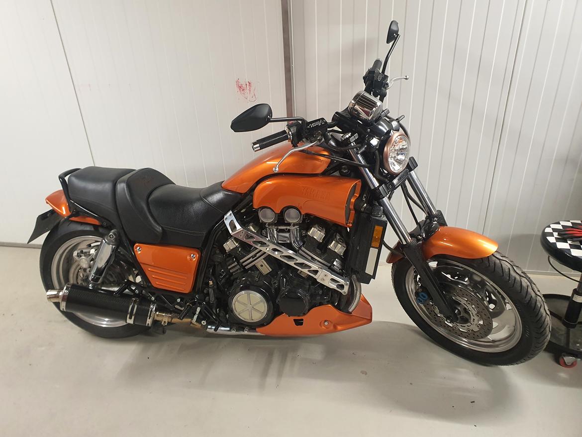 Yamaha vmax 1200 billede 3