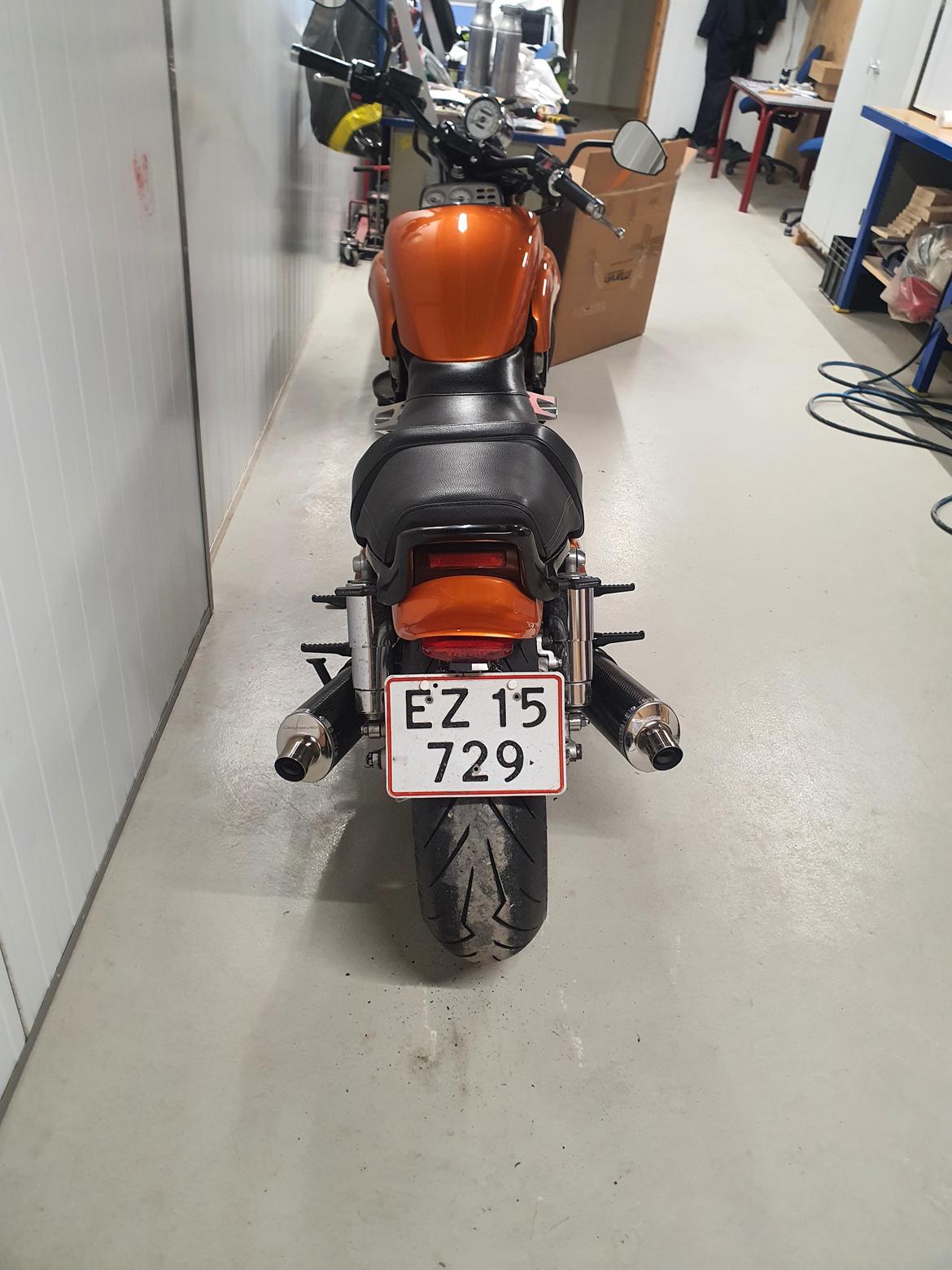 Yamaha vmax 1200 billede 2