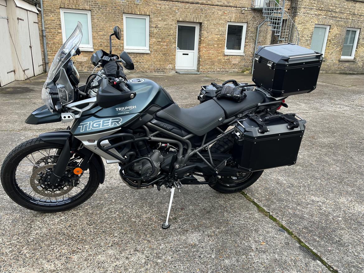 Triumph Tiger 800 XCA (solgt) billede 8