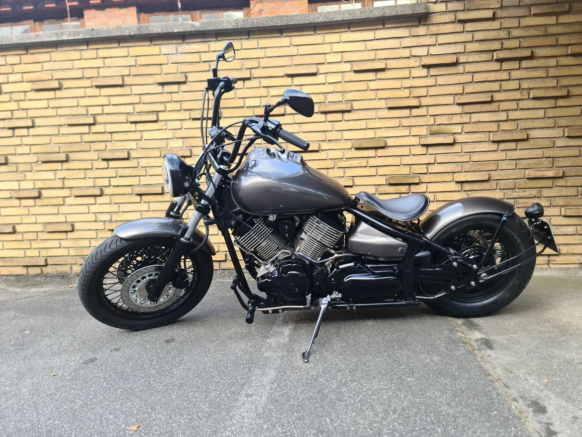 Yamaha Dragstar XVS 1100 Bobber billede 1