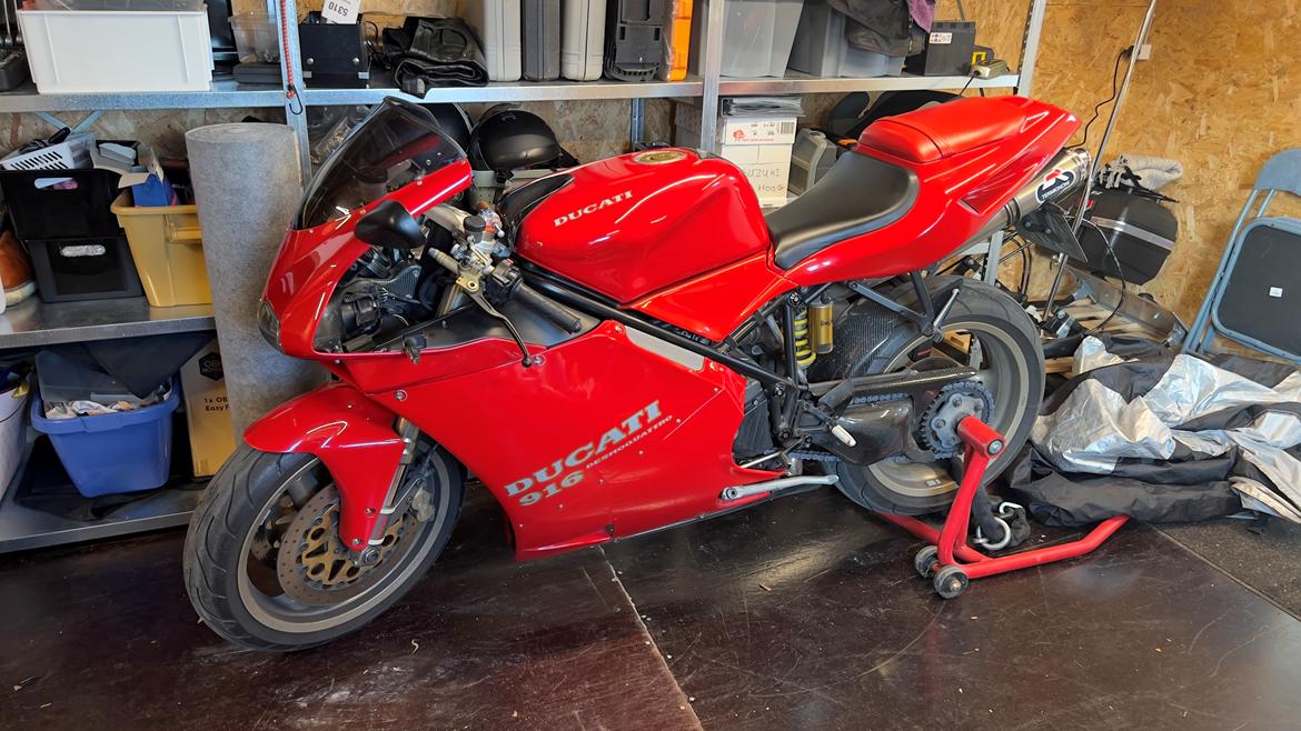 Ducati 748/916 billede 1