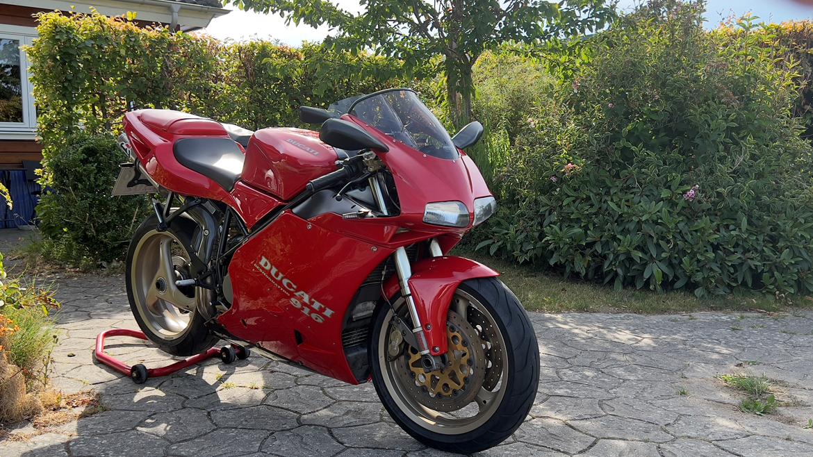 Ducati 748/916 billede 2