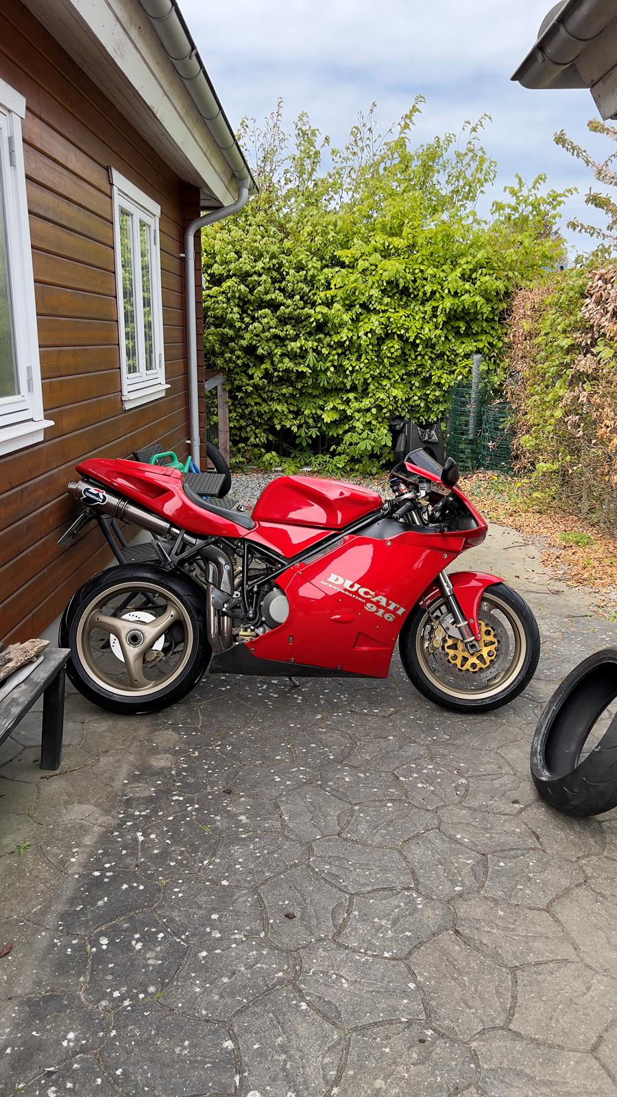 Ducati 748/916 billede 9
