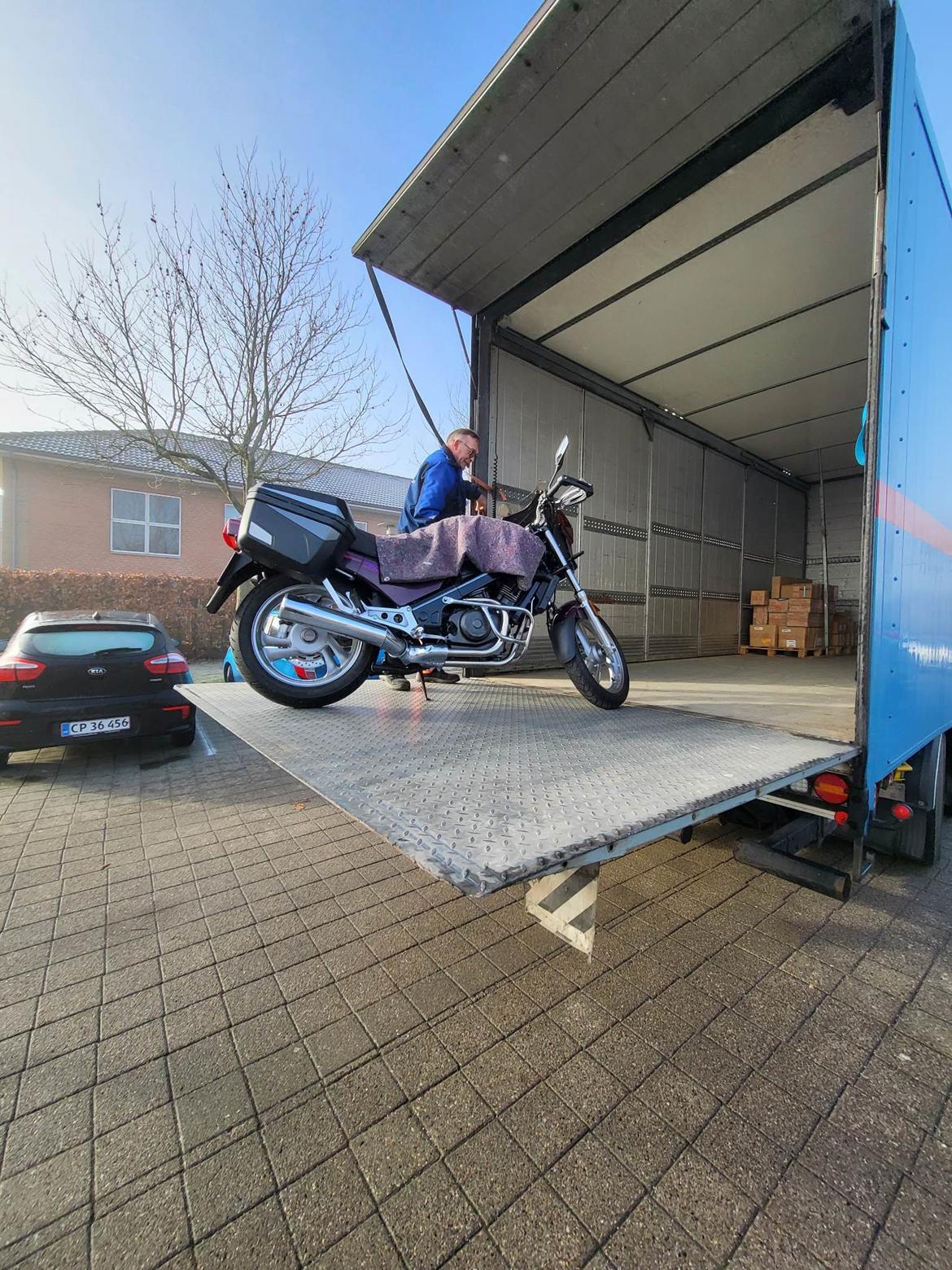 Honda NTV 650 Revere *Solgt* billede 10