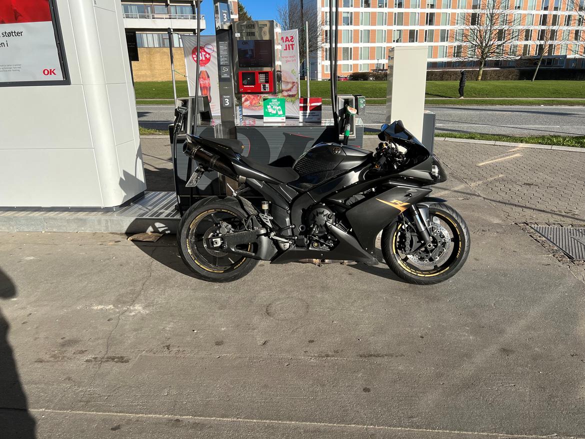 Yamaha Yzf r1 billede 5