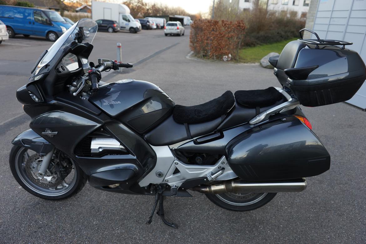 Honda ST-1300 billede 4