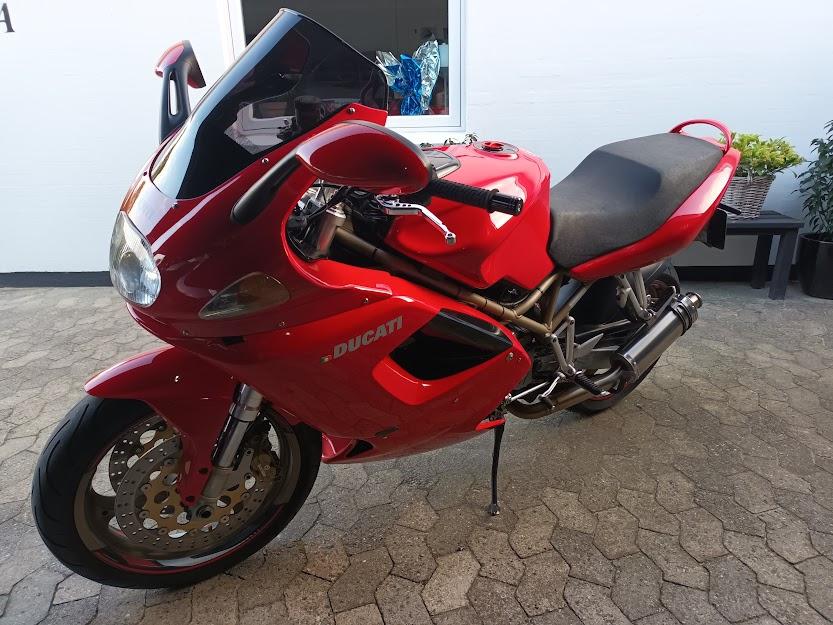 Ducati st4 billede 1