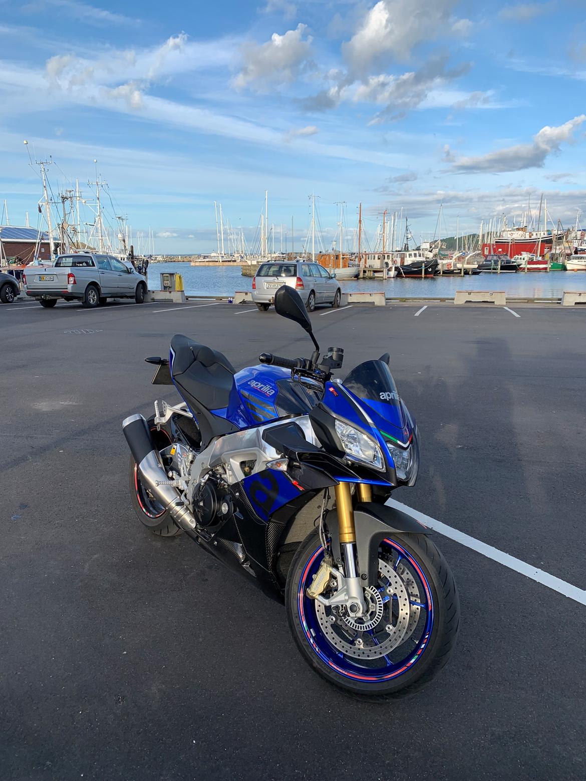 Aprilia Tuono V4 1100 RR billede 5