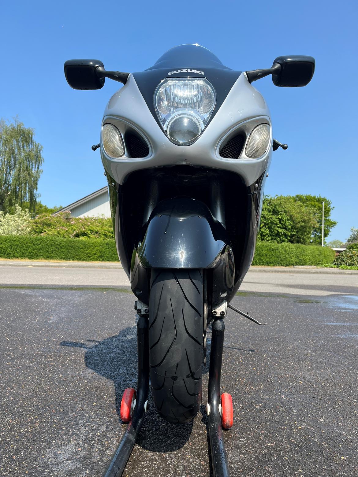 Suzuki GSX 1300 R Hayabusa SOLGT billede 1