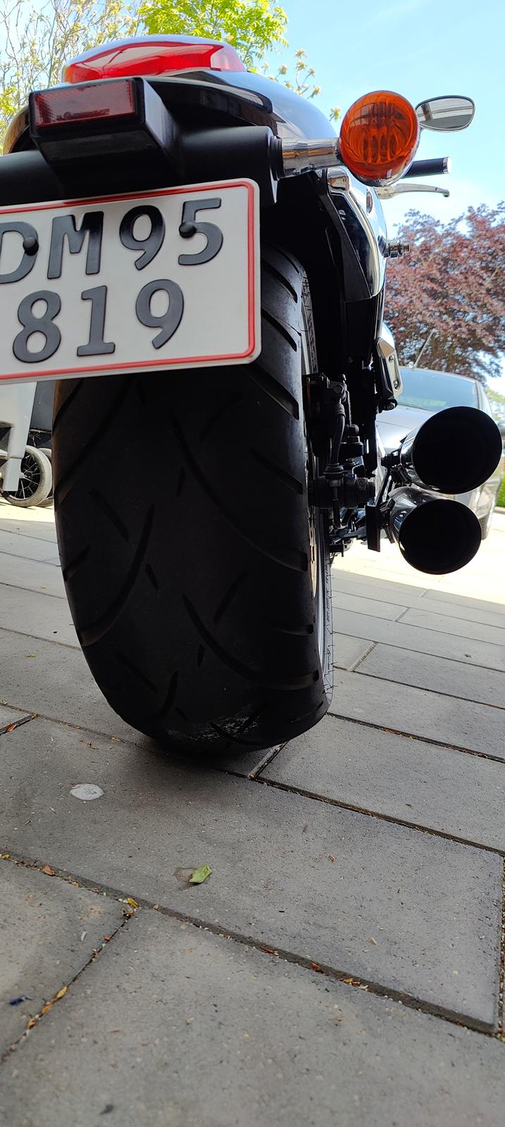 Suzuki INTRUDER VZR (SOLGT) billede 8