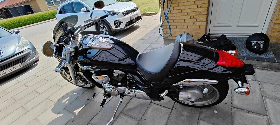 Suzuki INTRUDER VZR (SOLGT) billede 9
