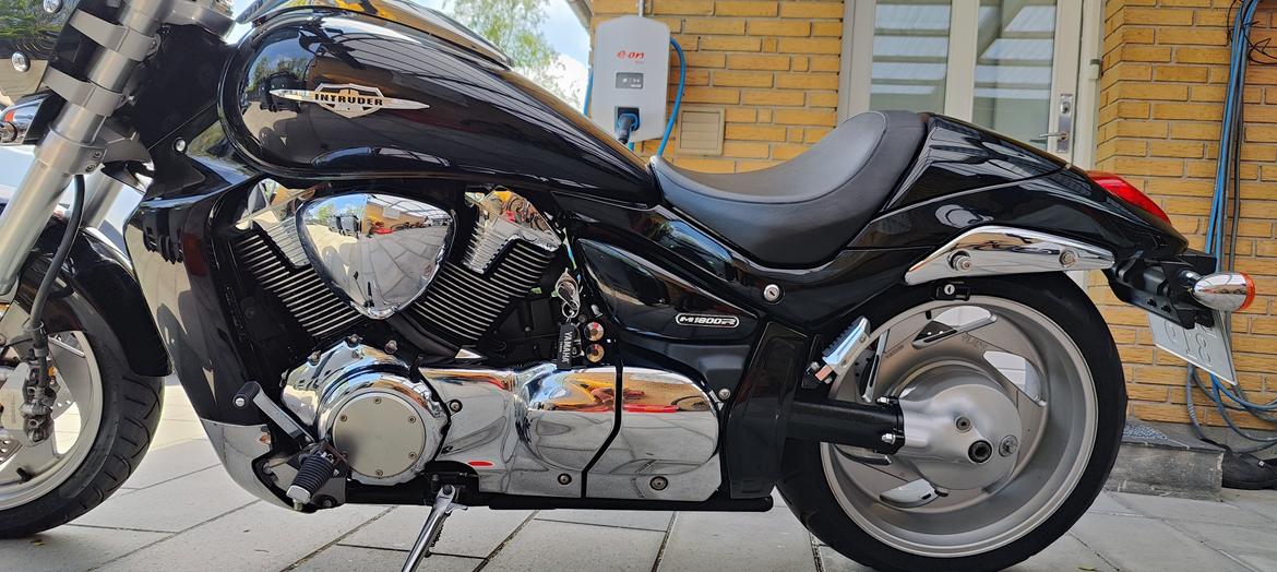 Suzuki INTRUDER VZR (SOLGT) billede 10