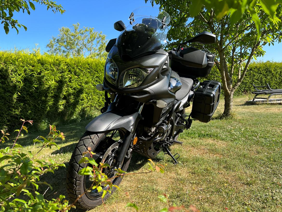 Suzuki DL650A V-Strom *Solgt* billede 6