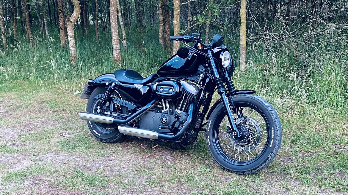 Harley Davidson Nightster Black on Black XL1200N billede 10