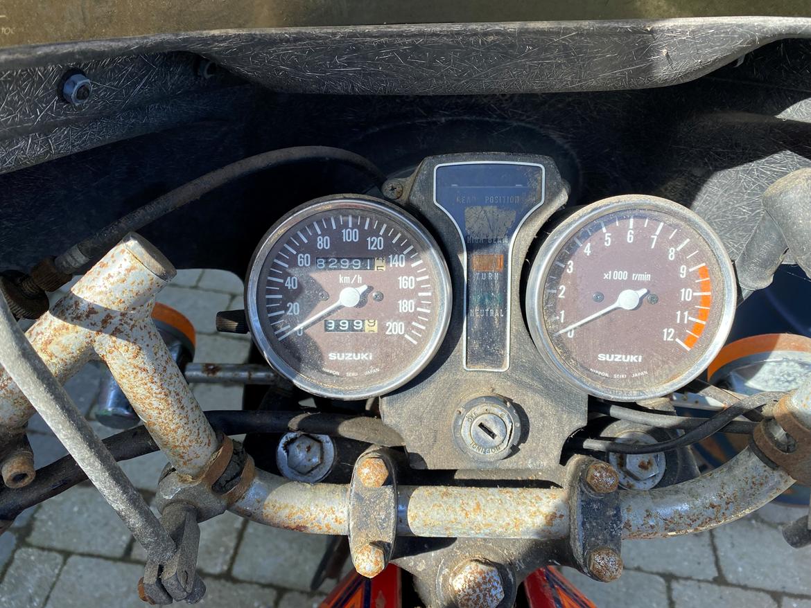 Suzuki GS425E billede 6