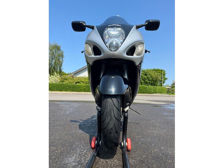 Suzuki GSX 1300 R Hayabusa SOLGT billede 1