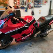 Honda CBR 1000 F