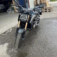 Honda CB650R