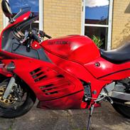 Suzuki RF600R