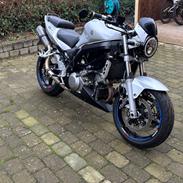 Suzuki SV 1000N