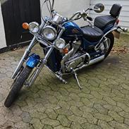 Suzuki Vs 600 intruder ——-SOLGT——-