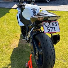 Suzuki GSXR 1000 K8