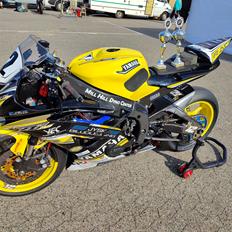 Yamaha YZF R6 rj15