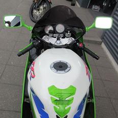 Kawasaki ZXR750 L2