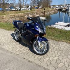 Honda VFR 800 V-Tech RC46