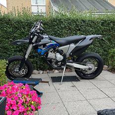 Husaberg FS 570 Motard