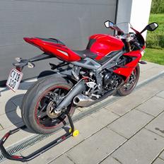 Triumph Daytona 675 H67