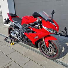 Triumph Daytona 675 H67 