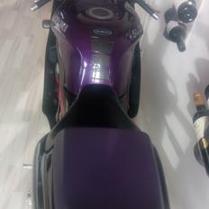 Suzuki GSX-R 750