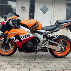 Honda CBR 1000 RR Repsol SC 57