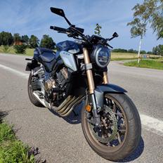 Honda CB650R NEO (solgt)