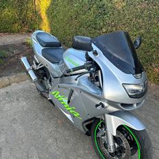 Kawasaki Zx6r