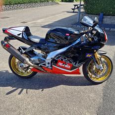 Aprilia Mille RSV1000R